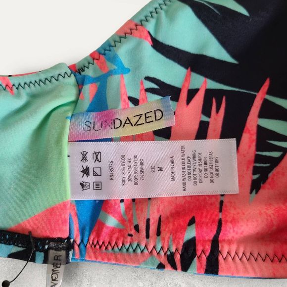 NWT Sundazed Ariel Halter Multicolor Floral Tropical Wrap Bikini Top Mesh Size M - Picture 10 of 12